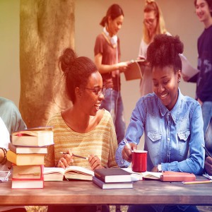 Kerjasama Tim & Diskusi Kreatif Siswa